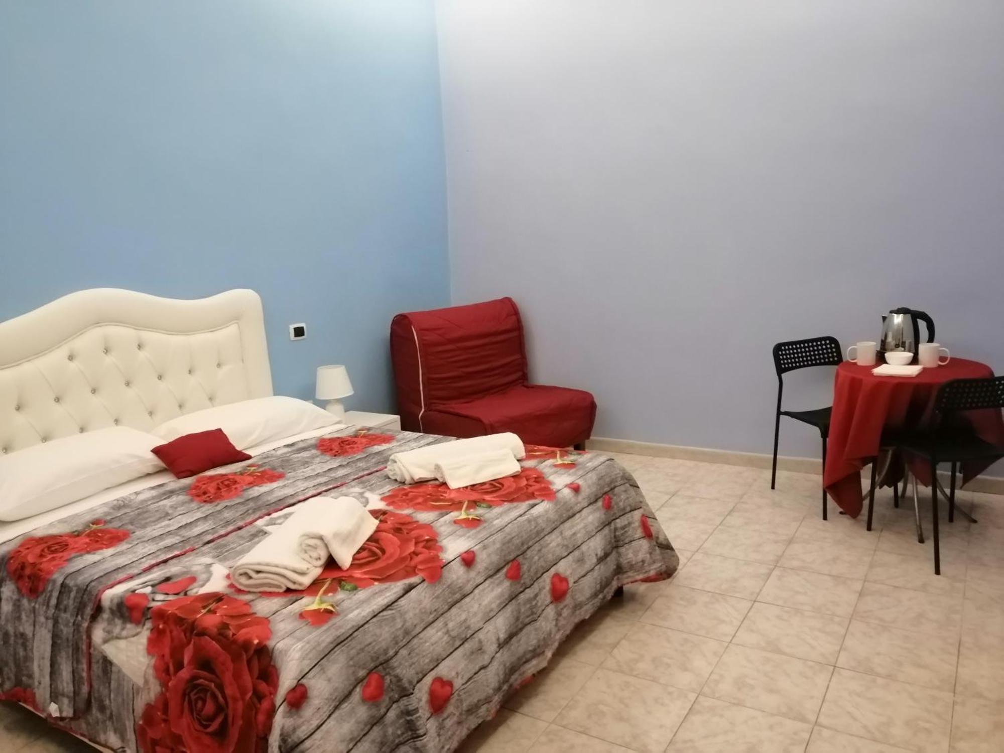 Guest House Francesco Napels Buitenkant foto